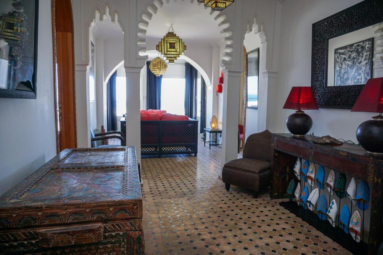 Vue Imprenable Le Balcon De Tanger Hotel Bagian luar foto