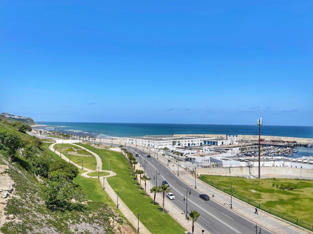 Vue Imprenable Le Balcon De Tanger Hotel Bagian luar foto