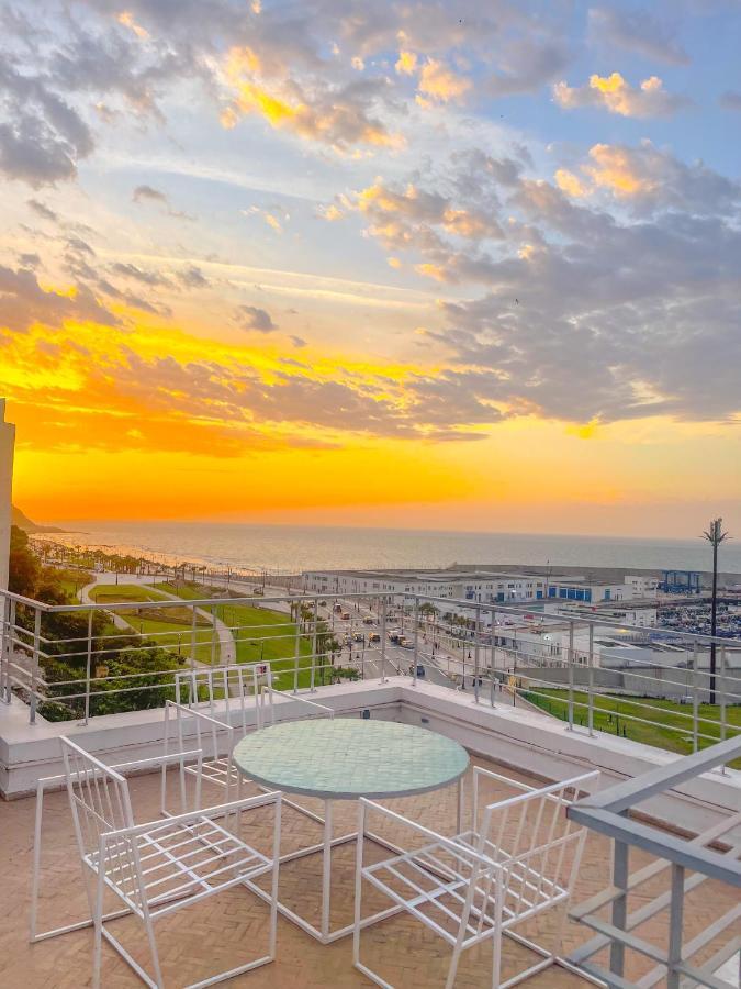 Vue Imprenable Le Balcon De Tanger Hotel Bagian luar foto